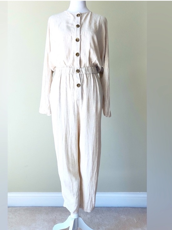 Asos Design Pants - ASOS DESIGN Cream Long-Sleeve Button Front Elastic Waist Jumpsuit EUC Size 6